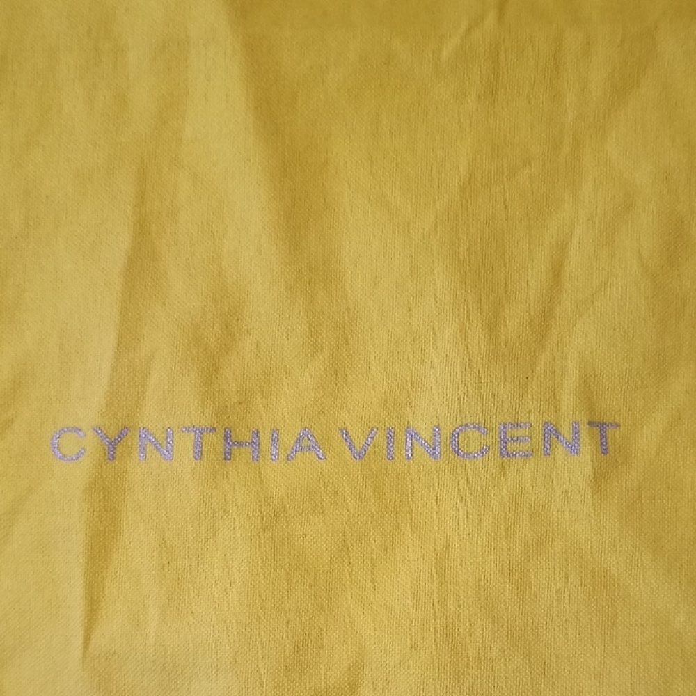 NWOT Black Leather Cynthia Vincent Ankle Boots with Dust Cover - Picture 15 of 15